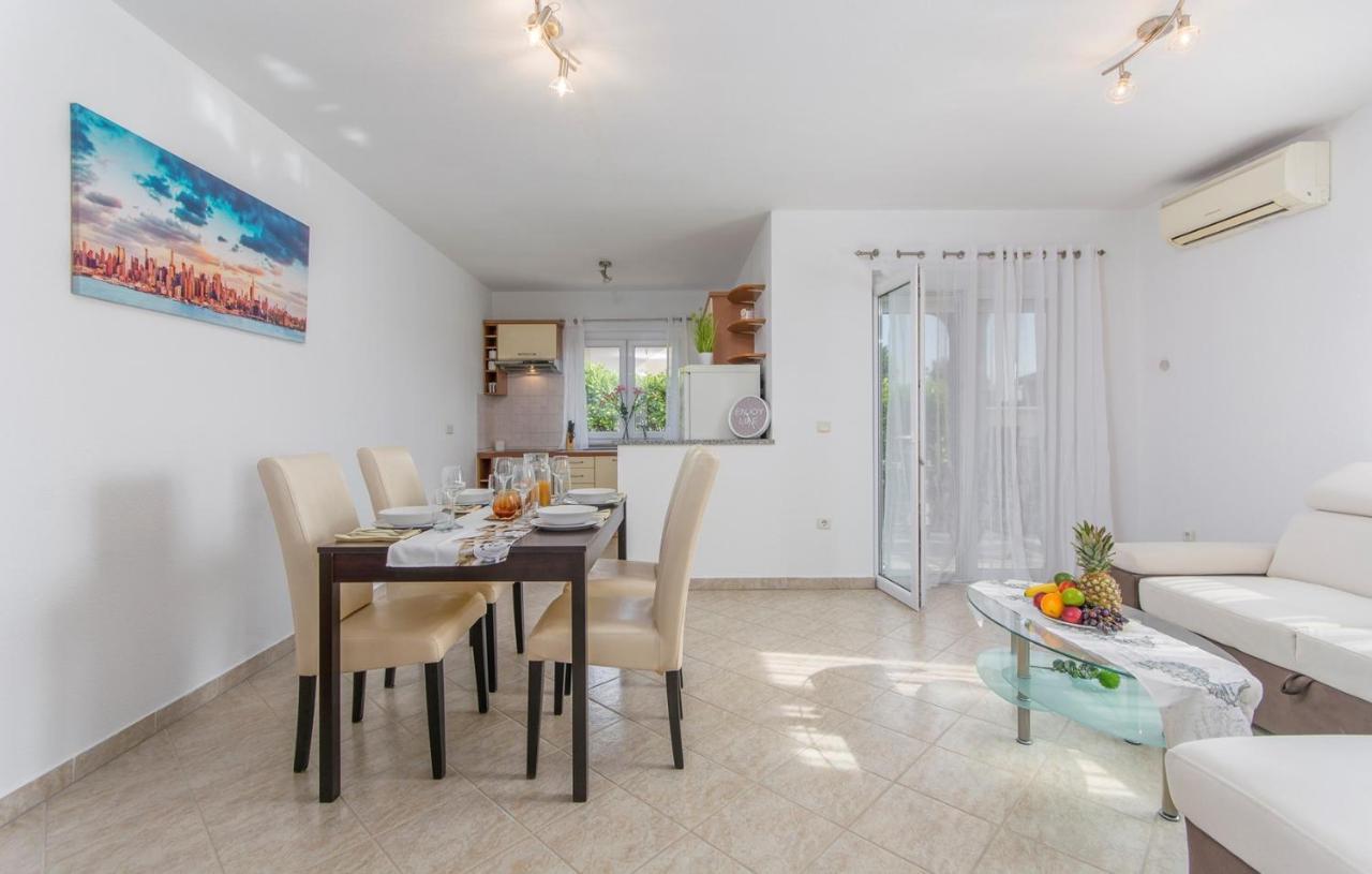 Silver Holiday House Vrvari 외부 사진