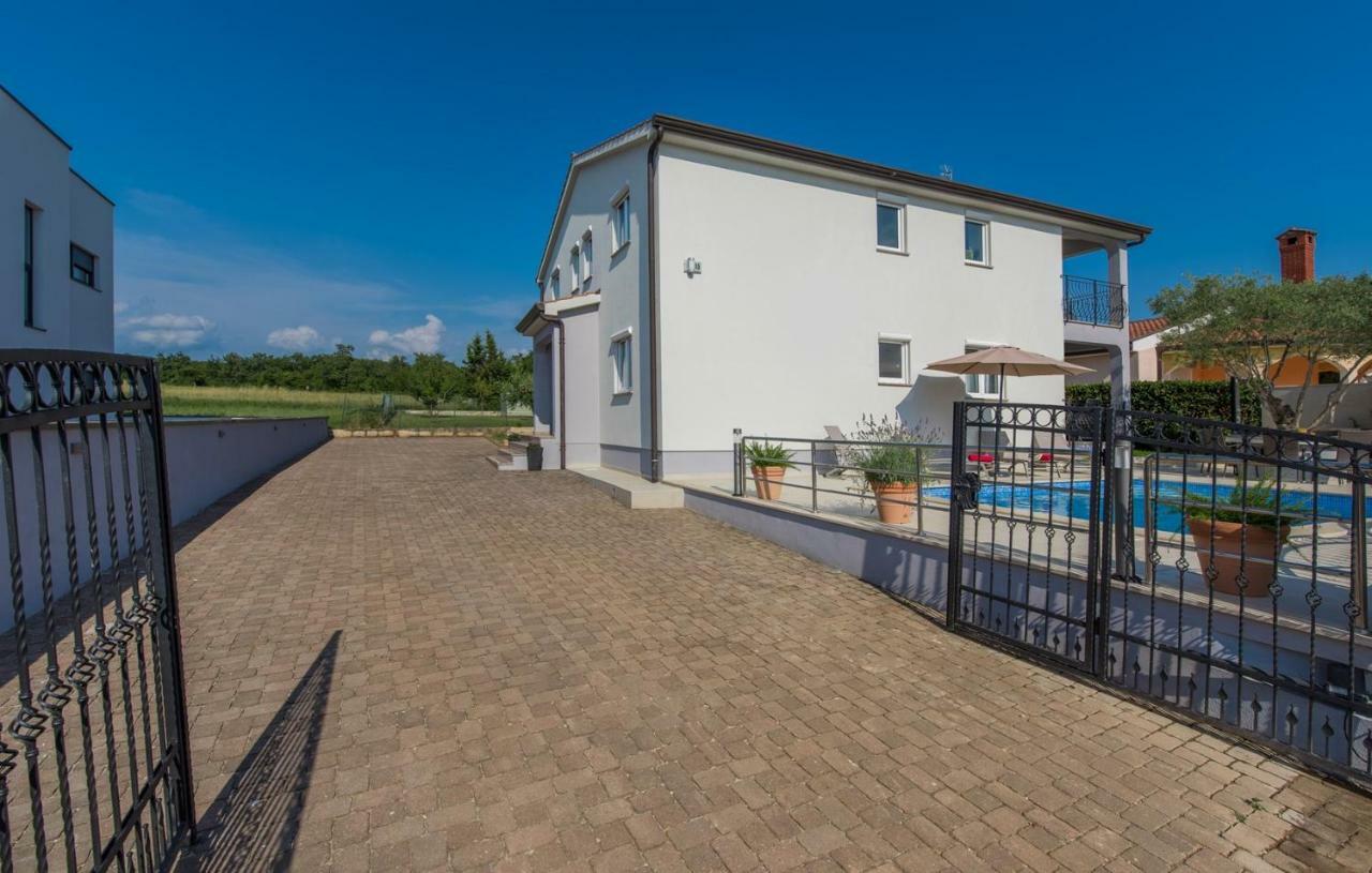 Silver Holiday House Vrvari 외부 사진